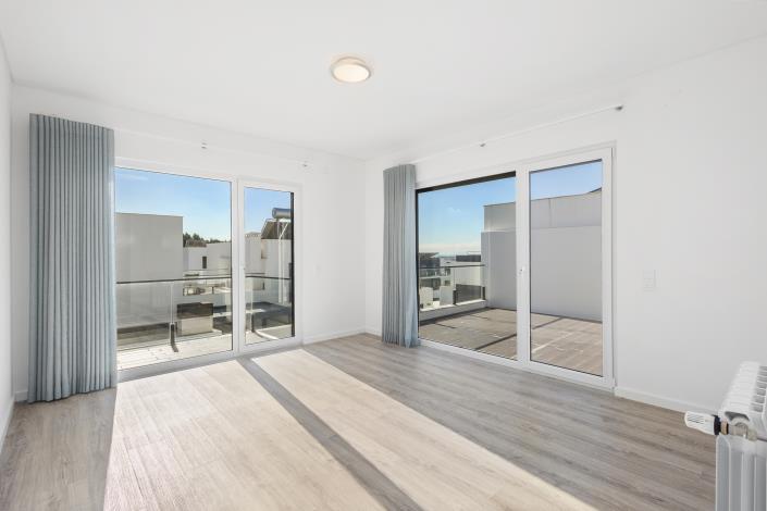 Image No.19-3 Bed Villa / Detached for sale