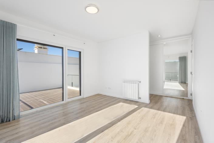 Image No.20-3 Bed Villa / Detached for sale