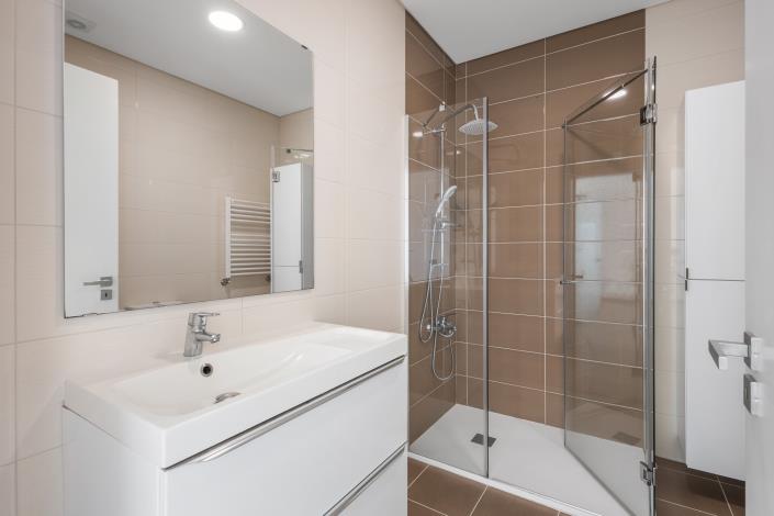 Image No.12-3 Bed Villa / Detached for sale