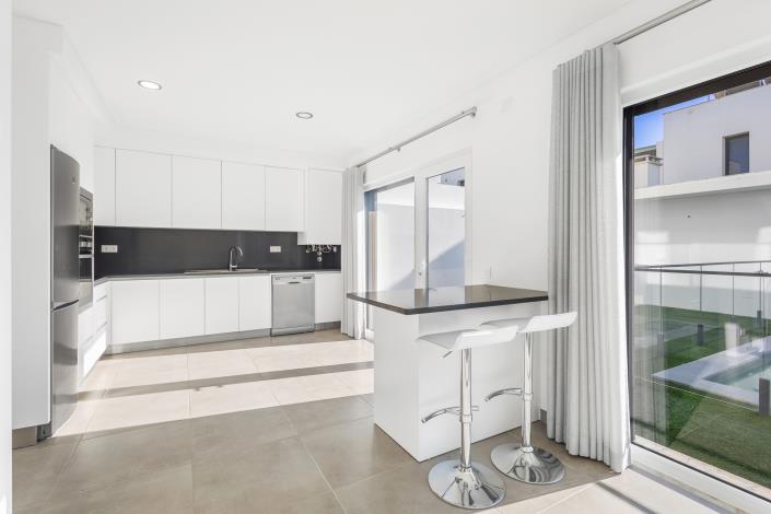 Image No.9-3 Bed Villa / Detached for sale