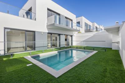 1 - Atouguia da Baleia, Villa / Detached