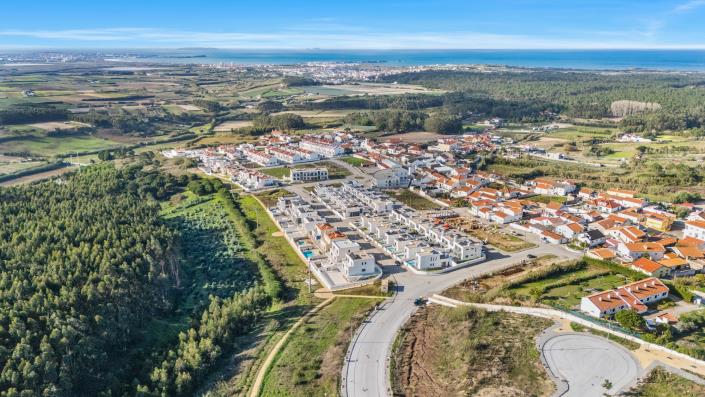 Image No.32-3 Bed Villa / Detached for sale