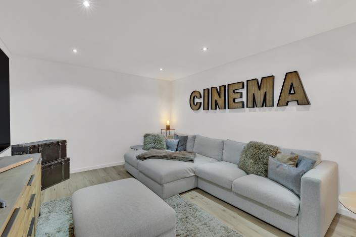 Image No.32-4 Bed Villa / Detached for sale