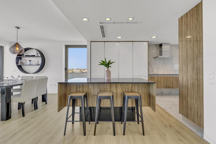 Image No.9-4 Bed Villa / Detached for sale