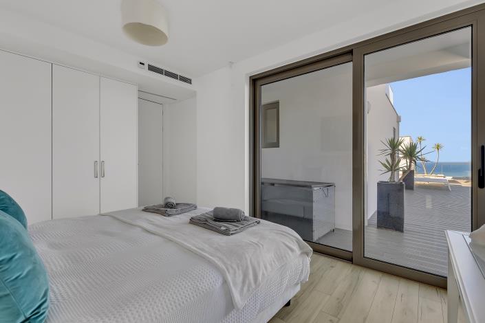 Image No.22-4 Bed Villa / Detached for sale