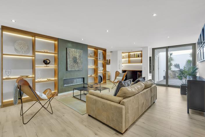 Image No.28-4 Bed Villa / Detached for sale