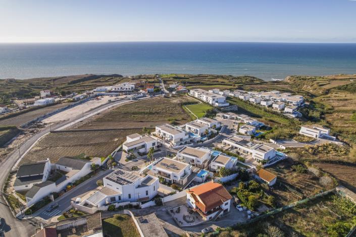 Image No.33-4 Bed Villa / Detached for sale