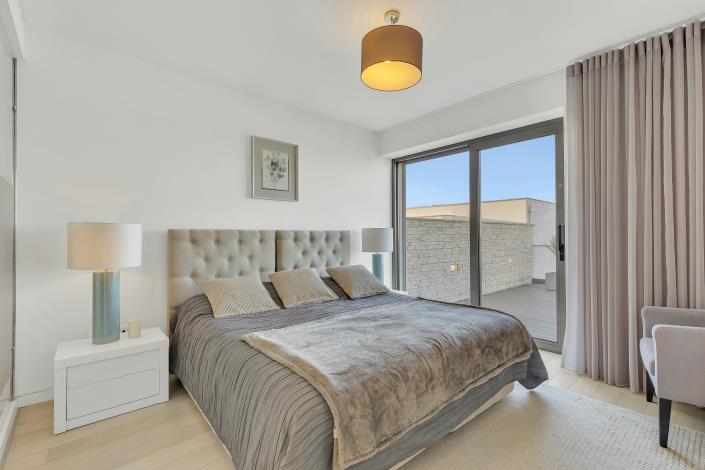 Image No.24-3 Bed Semi-Detached for sale