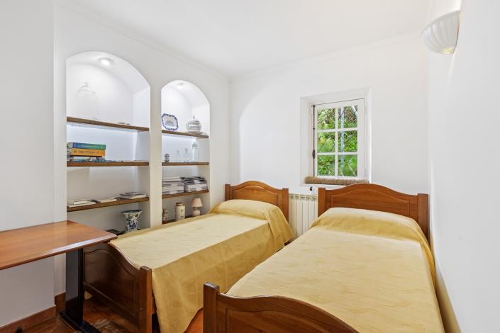 Image No.29-10 Bed House/Villa for sale