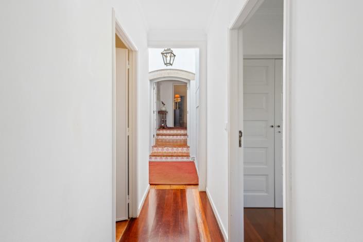 Image No.25-10 Bed House/Villa for sale