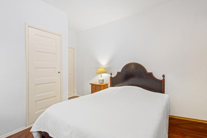 Image No.26-10 Bed House/Villa for sale