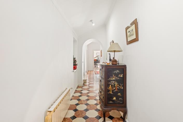 Image No.20-10 Bed House/Villa for sale