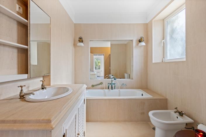 Image No.27-10 Bed House/Villa for sale