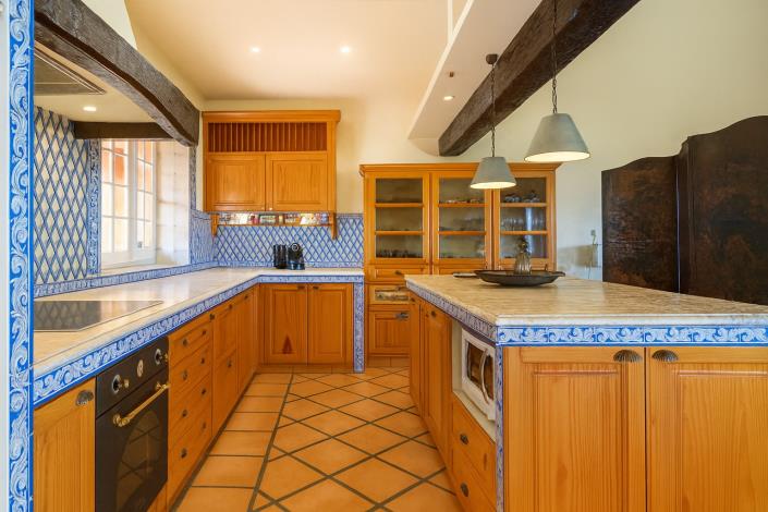 Image No.16-2 Bed Villa for sale