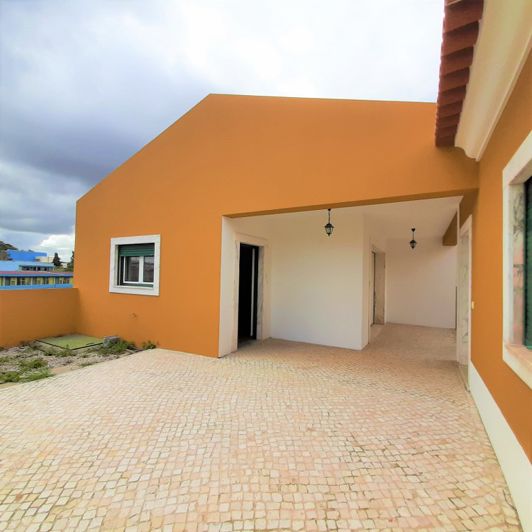 Image No.5-Villa de 4 chambres à vendre à Cadaval