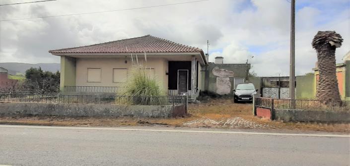 Image No.1-3 Bed Village House for sale