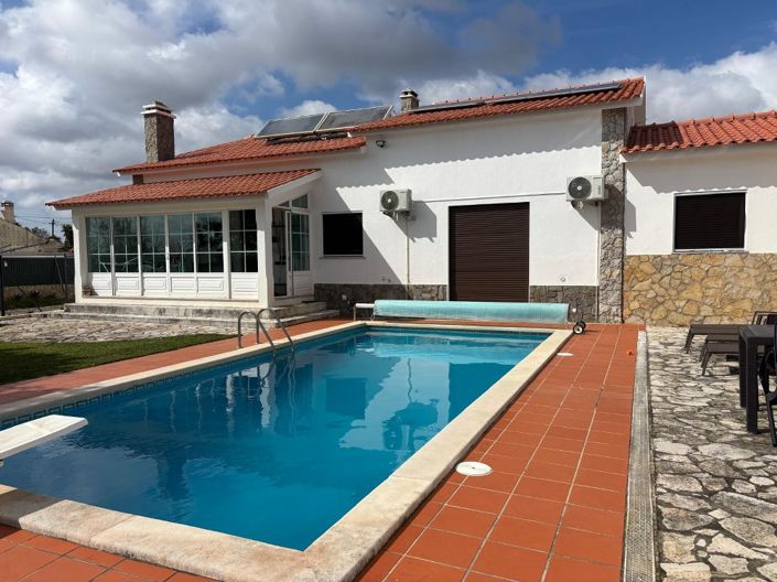 Image No.1-Villa de 5 chambres à vendre à Caldas da Rainha