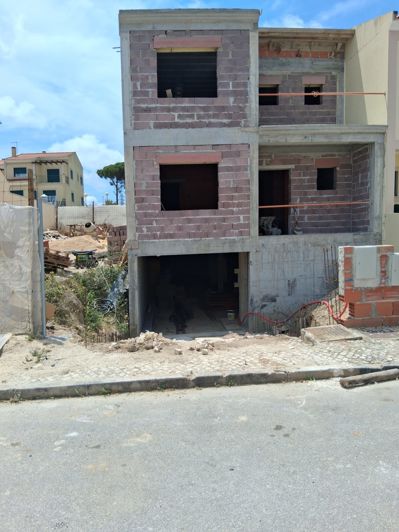 Image No.10-3 Bed Villa for sale