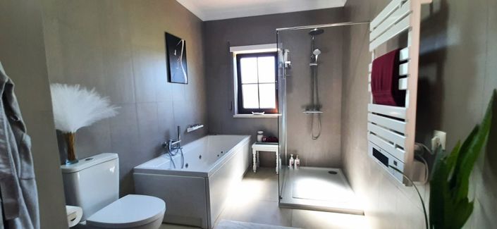 Image No.8-5 Bed Villa for sale