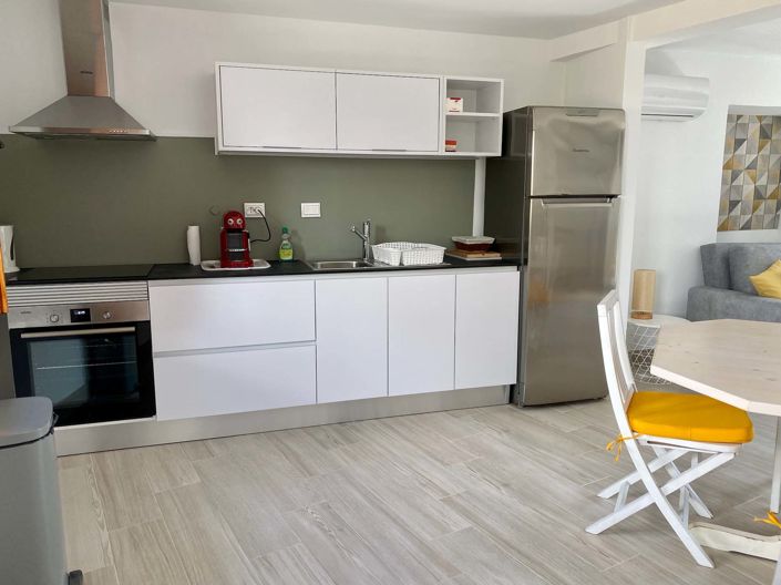 Image No.11-10 Bed Farmhouse for sale