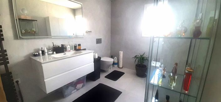 Image No.7-4 Bed Villa for sale