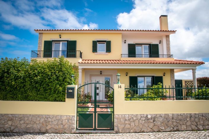 Image No.2-Villa de 4 chambres à vendre à Caldas da Rainha