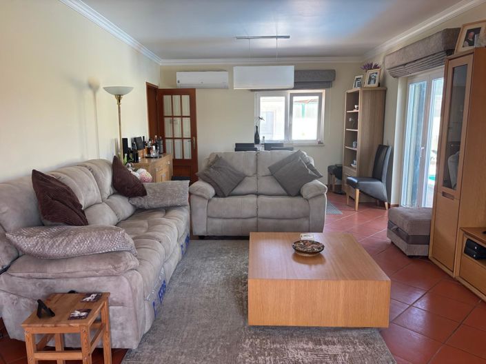 Image No.9-Villa de 4 chambres à vendre à Caldas da Rainha