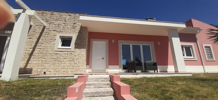 Image No.1-3 Bed Villa for sale