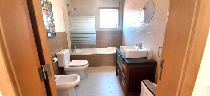 Image No.12-3 Bed Villa for sale