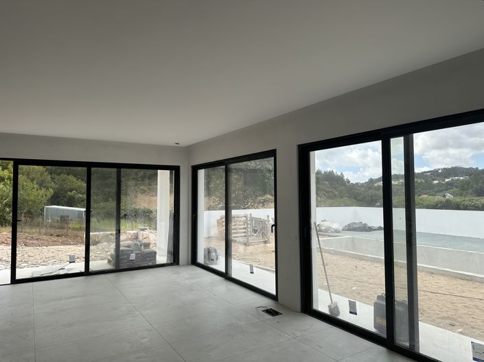 Image No.15-3 Bed Villa for sale