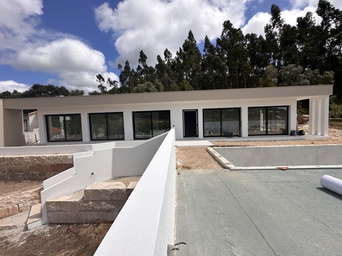 Image No.20-3 Bed Villa for sale