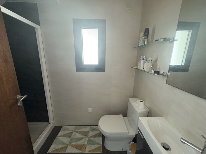 Image No.5-3 Bed Villa for sale