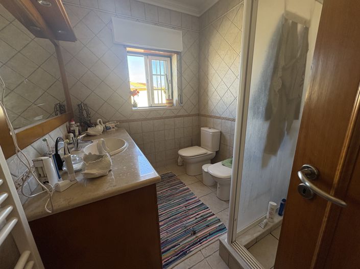 Image No.9-3 Bed Villa for sale