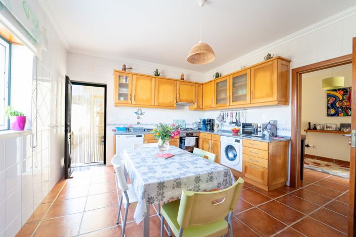 Image No.10-4 Bed Villa for sale