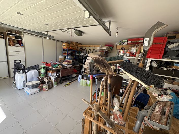 Image No.15-4 Bed Villa for sale