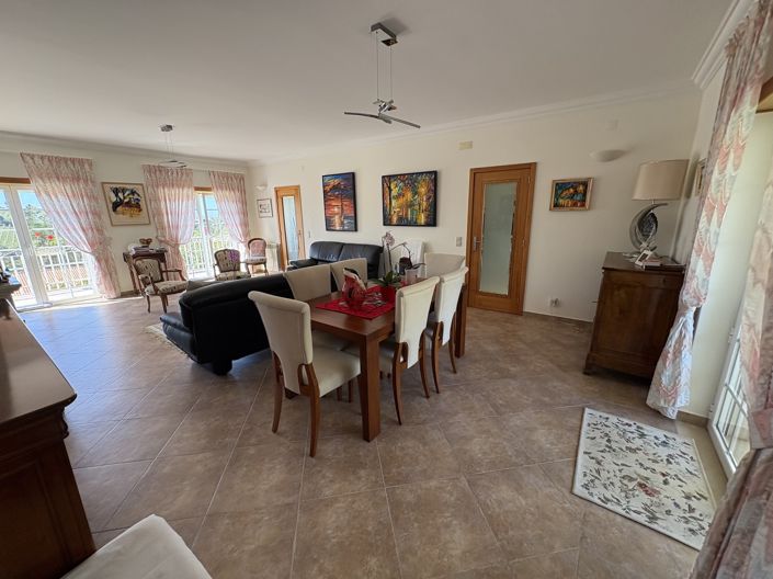 Image No.9-4 Bed Villa for sale