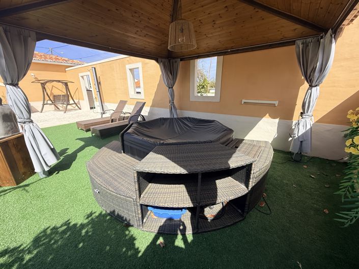 Image No.4-4 Bed Villa for sale