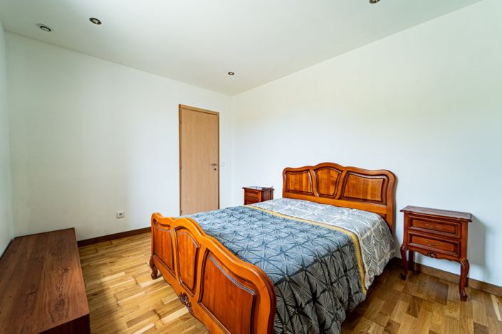 Image No.10-4 Bed Villa for sale
