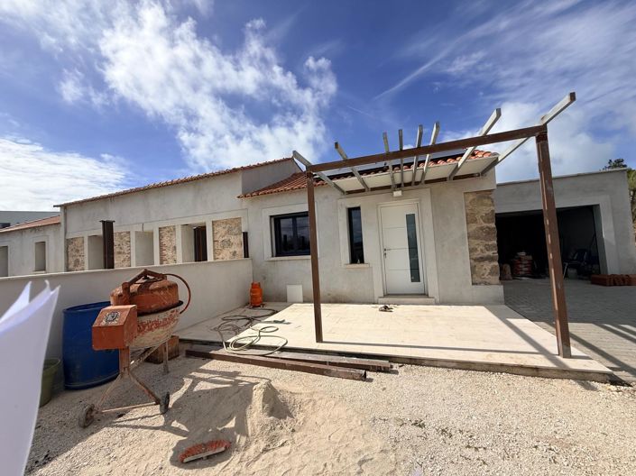 Image No.4-4 Bed Villa for sale