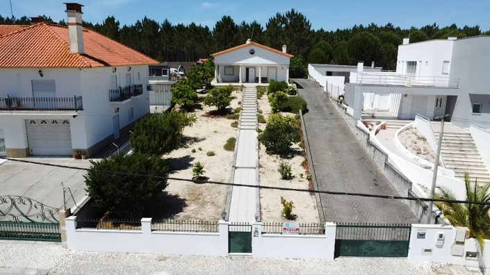 Image No.19-3 Bed Villa for sale