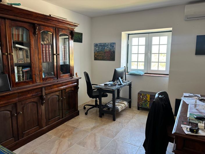 Image No.15-5 Bed Villa for sale