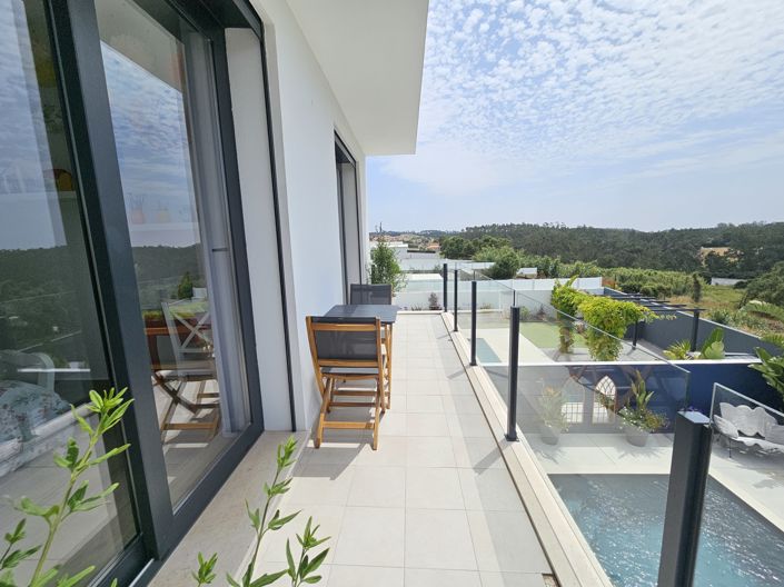 Image No.18-4 Bed Villa for sale