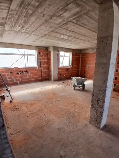 Image No.10-2 Bed Apartment for sale