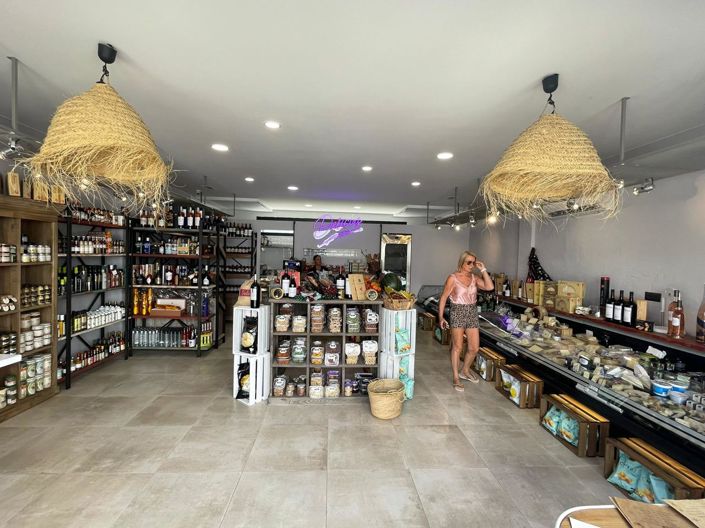 Image No.23-2 Bed Property for sale