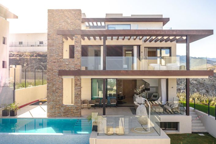 Image No.1-Propriété de 4 chambres à vendre à Benahavis
