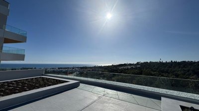 4103390-08d31b71