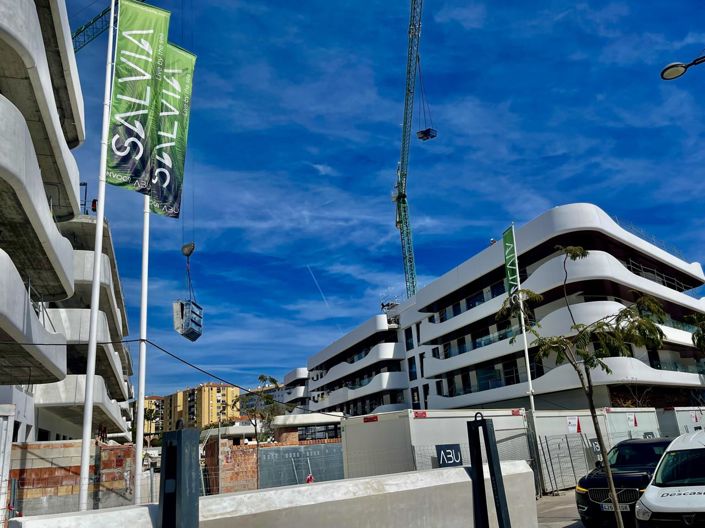 Image No.25-4 Bed Property for sale