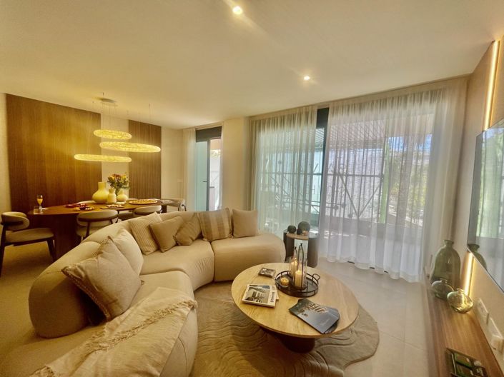 Image No.30-4 Bed Property for sale