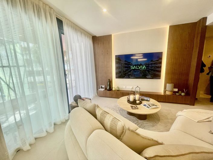 Image No.6-4 Bed Property for sale