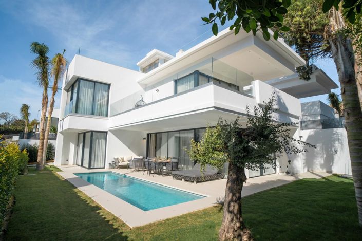Image No.1-Propriété de 4 chambres à vendre à Marbella